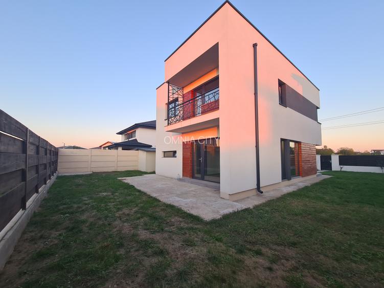 OMNIA - Proprietati alese. Vila individuala, curte mare. Punem stop la cautare? - 8