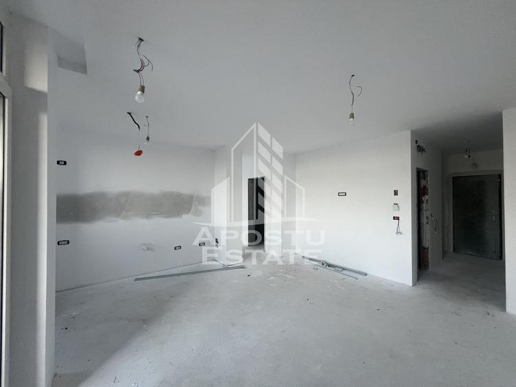 DE VANZARE Apartament 3 camere cu pozitie excelenta
