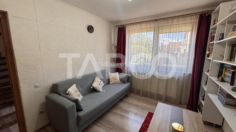 Casa 3 camere decomandate 90mp utili +teren 151 mp in Sura Mare - 5