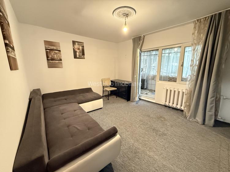 Apartament spatios cu o camera, 32 mp utili + balcon, parter - Sagului - 2
