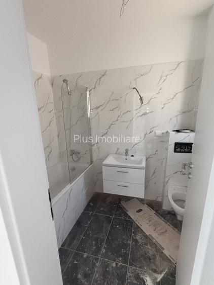 APARTAMENT 2 CAMERE, DECOMANDAT, INTABULAT,BLOC NOU, TERASA 40 MP, PARCARE,REDIU - 6