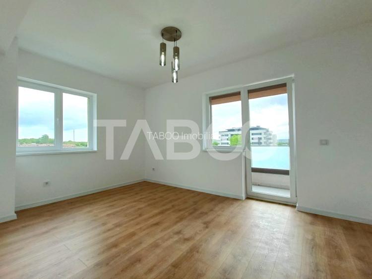 Apartament decomandat 3 camere 2 bai - bucatarie separata - parcare - 6