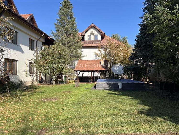 Vila la marginea padurii | curte superba | Iancu Nicolae - 2