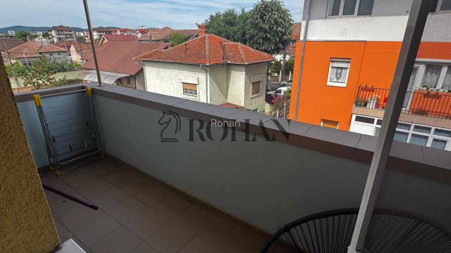 Apartament modern 2 camere - Centru Alba Iulia - Parcare - Balcon - 10