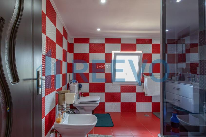 Casă de vânzare Letea Veche | 735 mp teren - 22