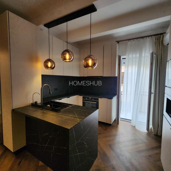 Unicat în Blocul Florentin: 3 camere, 2 băi, renovat integral cu designer - 11