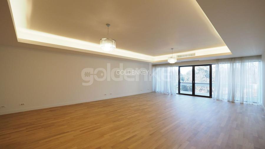 Apartament generos cu 4 camere | vedere spre parc - 2