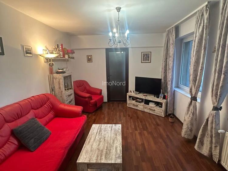 UNIVERSITATE | metrou - 2