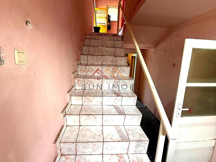Casă P+1E cu teren generos de 697 mp, zona foarte buna Campina, PH - 16