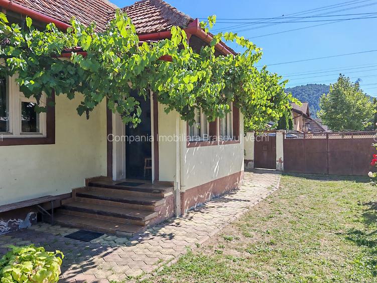 Râșnov - zona Eminescu, casa cu 1000 mp teren. - 2