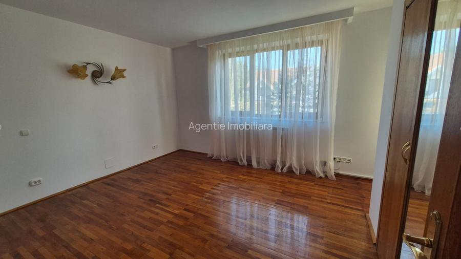 Vila Lux Individuala 6 camere, Garaj & Piscina & Terasa SU 300 mp, Teren 800mp - 15