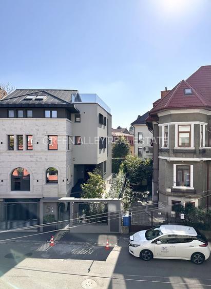 APARTAMENT DE TIP DUPLEX CU GARAJ SI 2 BOXE IN IMOBIL COCHET AFLAT IN COTROCENI - 3