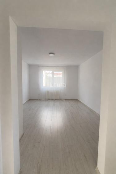 🏡 Garsonieră pe colț, renovată complet – 21 mp, Mulatau, Etaj 1 - 2