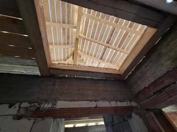 Vila 4 camere Valea Adanca intersectia 5 drumuri - 27