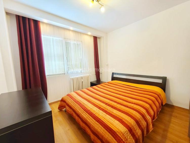 Muncii/Decebal/Posibilitatea de Loc De Parcare/3 Minute Metrou|/ - 6