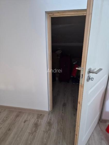 Apartament tip duplex cu gradina (~40 mp)– 2 camere + mansardă amenajată (4 came - 12