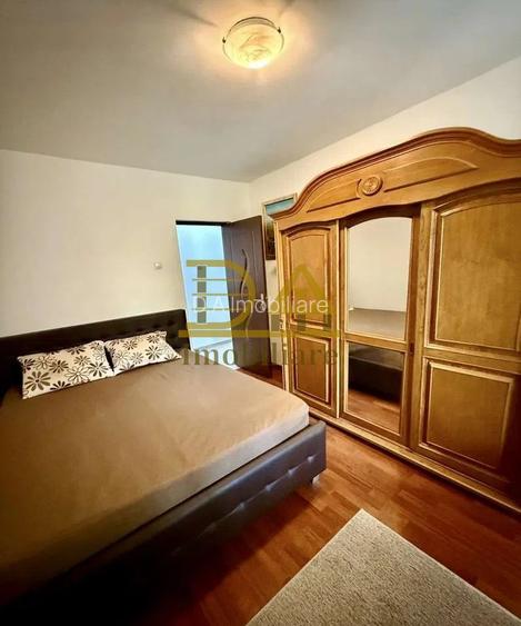 0% Comision, Apartament 3 camere, et 2/9, Zona Pajura - 2