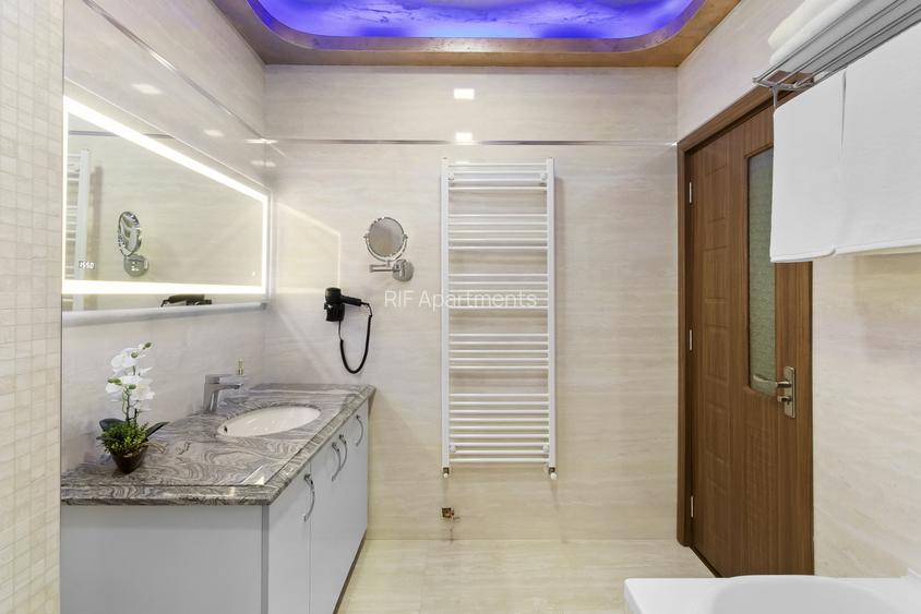 Complex RIF, Apartmente de inchiriat zona Mall Coresi, 2 camere cu 2 bai, 93 mp - 10