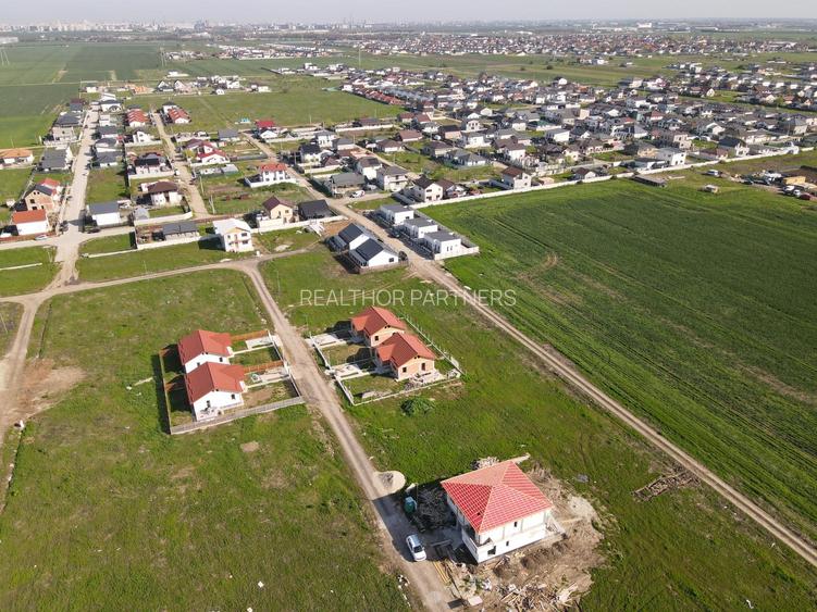 Intravilan 633mp | Deschidere 24ml | bransament curent | Str. Oituz - 7