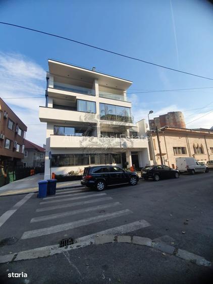 Vanzare | Cazzavillan | 4 Camere | 170 mp | Terasa 33 mp - 2