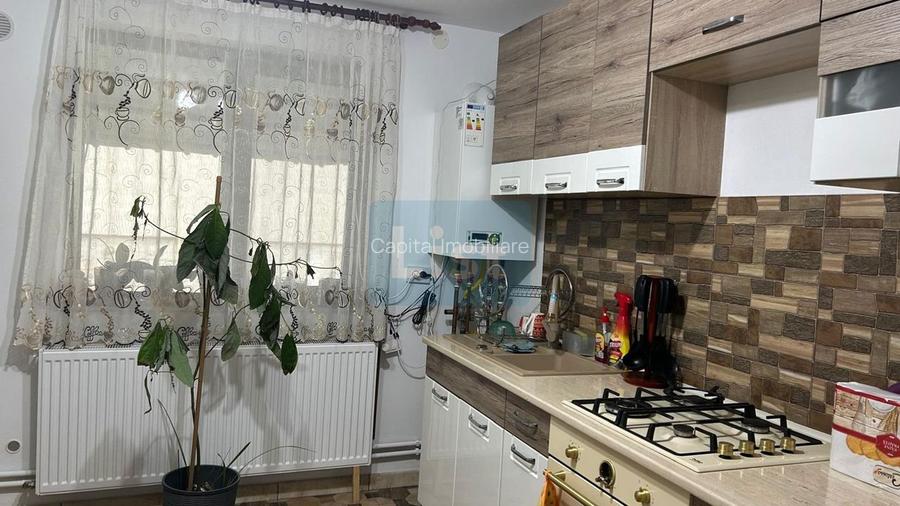 Casă P+M renovată, teren generos de 3000 m² – Bălești - 12