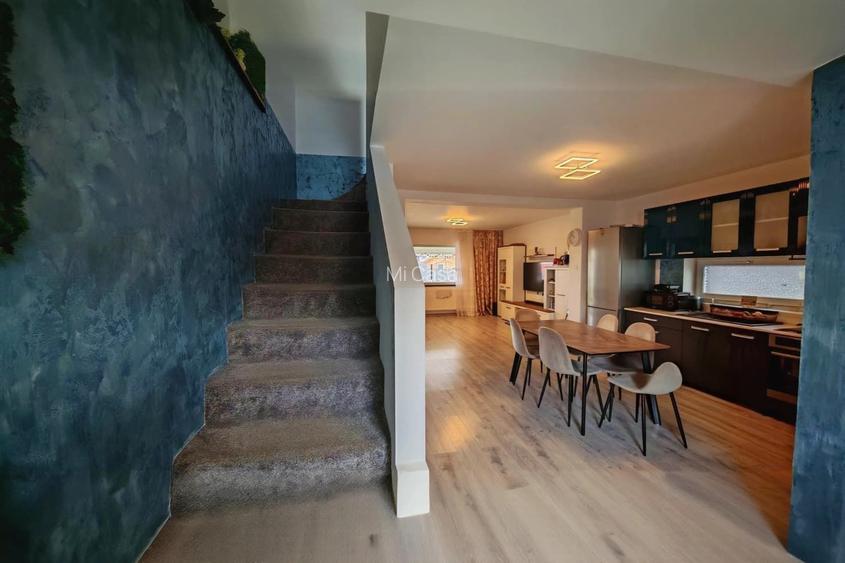 Casa 4 camere, cartier Izvor, oras Brasov - 3