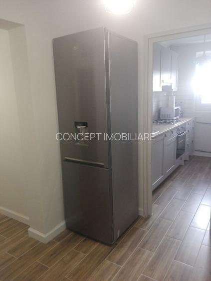 inchiriere 2 camere Dristor Metrou - 7