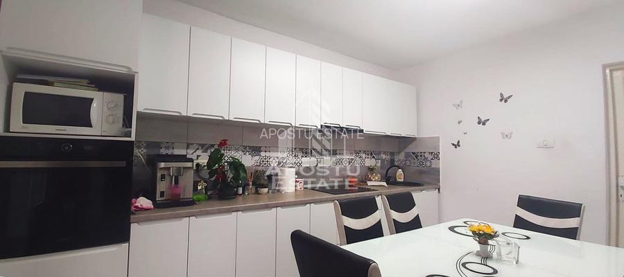 Casa construita pe un teren generos de 780 mp - 10