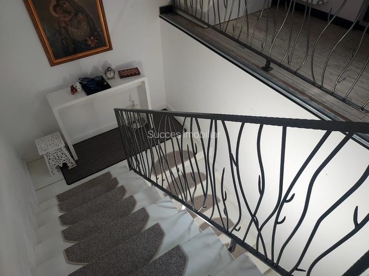 CLUB SNAGOV-VILA SUPERBA, TOTAL PRIVACY,FINISAJE LUX,CURTE 2000  MP,565000 EURO - 35