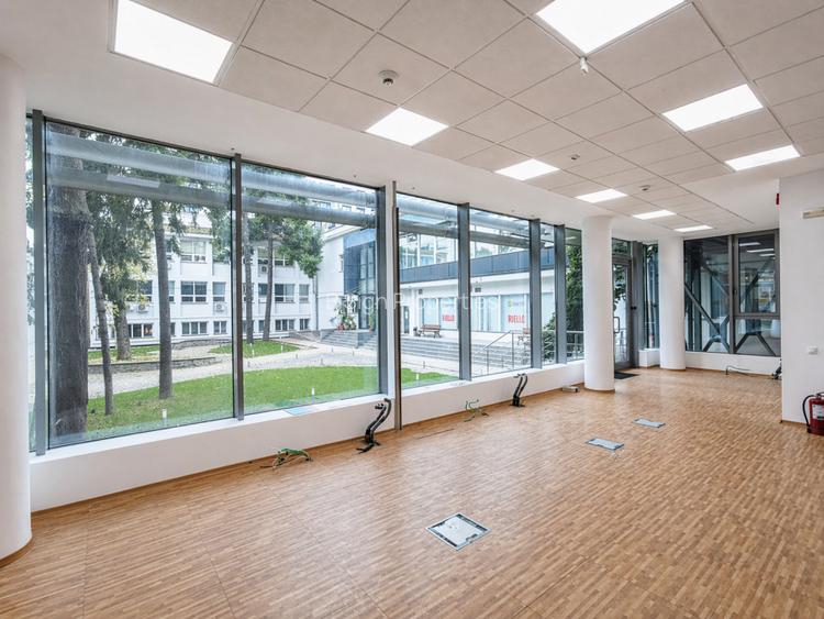 Birouri | Activitati diverse/comercial | Domenii | Cladire birouri | Comision 0% - 5