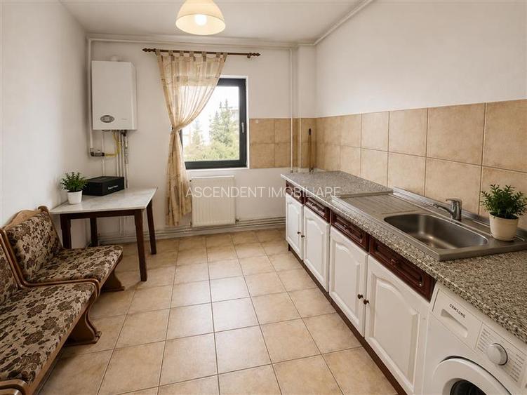 Decomandat, balcon, boxa, spatii verzi, cadru linistit, oportunitate personaliza - 3
