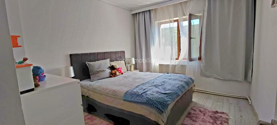 5 CAMERE  -333MP - CU 6381 TEREN  ,ARONEANU -LANGA PADURE , - 3