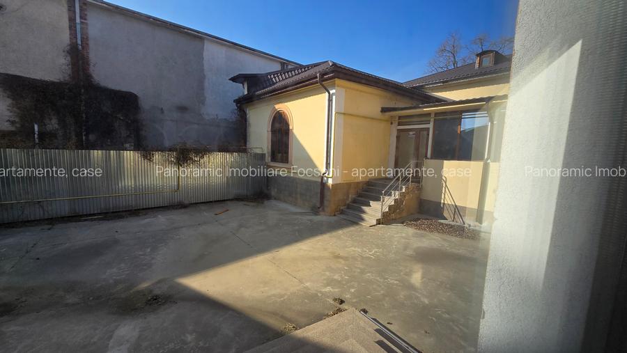 Cladire speciala de VANZARE  sau de INCHIRIAT  ultracentral Focsani - 27