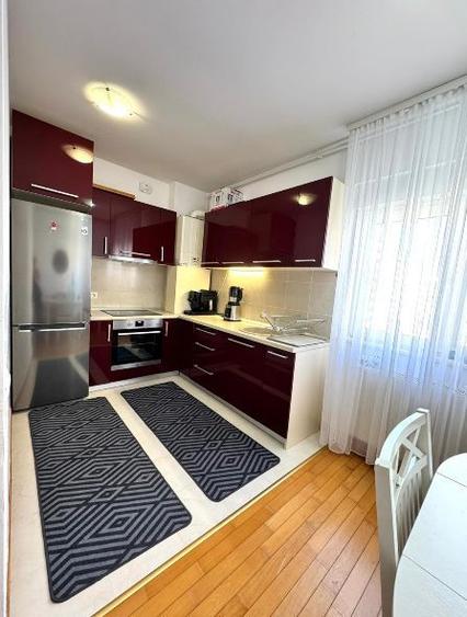 APARTAMENT 3 CAMERE ZONA  ARADULUI