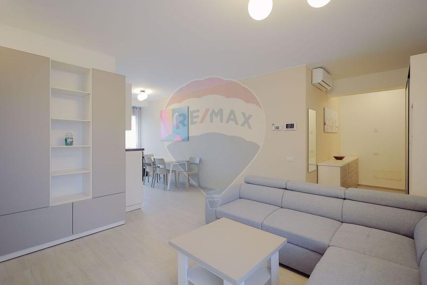 Apartamente 3 camere de vânzare mobilate/utilate, ultracentral, Oradea