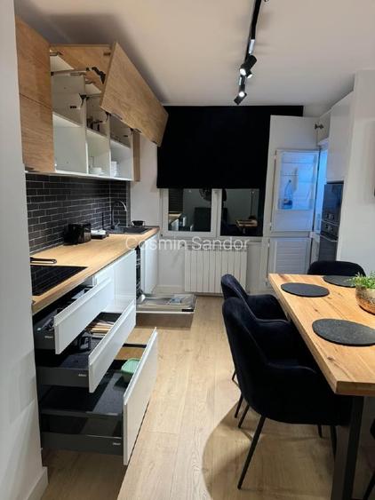 Apartament Modern cu garaj la Prima Închiere 3 Camere în Sânmartin - 4