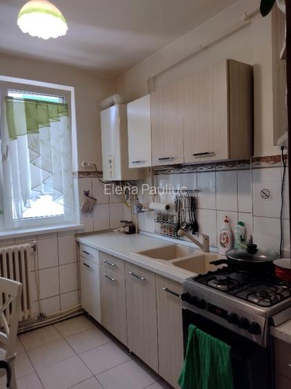 Vând urgent ap 2 camere lângă pompieri. Preț negociabil. - 2