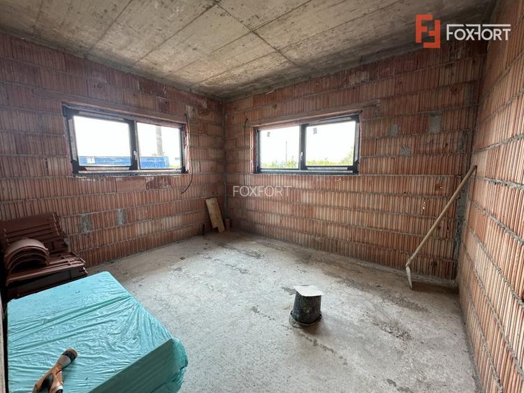 COMISION 0% Casa individuala cu 3 camere si teren de 752 mp -  Mosnita - 13