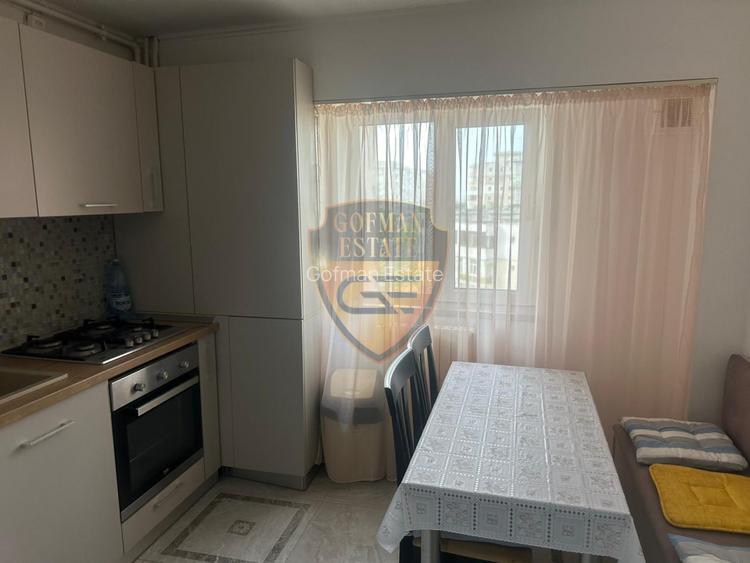 Apt 3 camere, decomandat, ICIL, 2 bai, 2 balcoane, 3 TV, A/C, et. 5 / 8 - 6