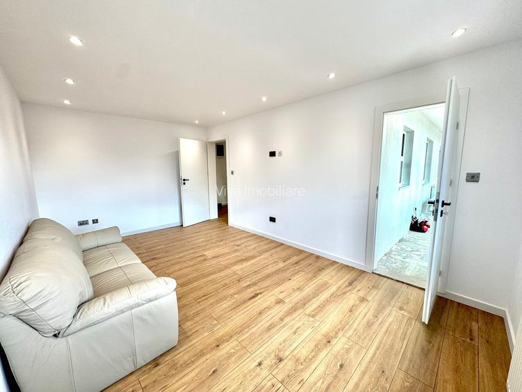 Renovat Complet! Pod Alexandru, 3 camere, etaj 3/4, 70 mp, bloc 1983 - 2