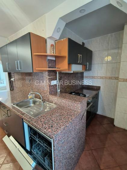 Pacii -3 camere, decomandat - 2