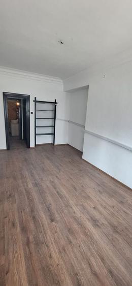 Apartament 4 camere Magheru 135mp Risc 1