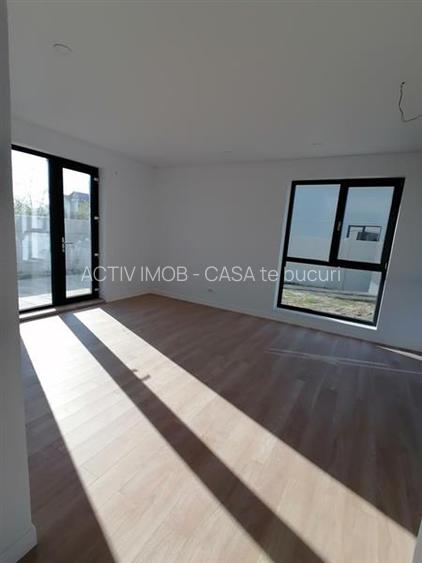 Casa- soseaua Bucuresti - Magurele -Carrefour(fosta Cora)- 195000E-  tva inclus - 7