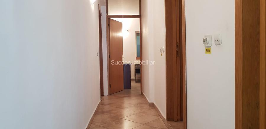 MIHAI BRAVU-METROU,ETAJ1,IN VILA 5 CAM 150 MP,SUPERB,700 EURO - 16