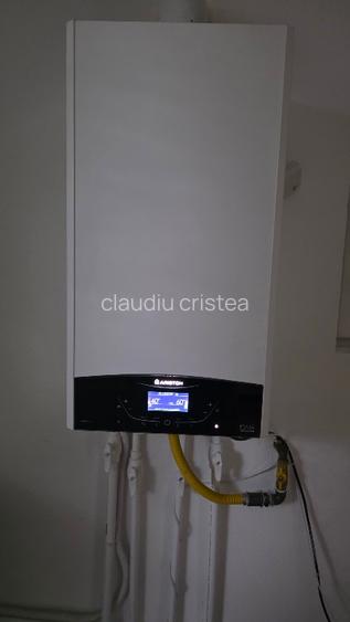 Casa plus spațiu comercial  - 7