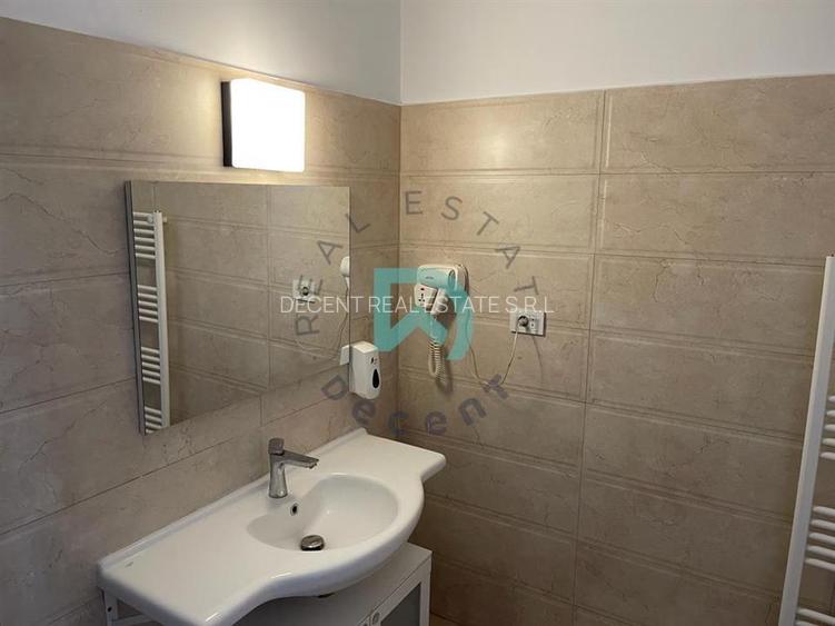 Inchiriere apartament 2 camere, 60 m[, central, Brasov - 15