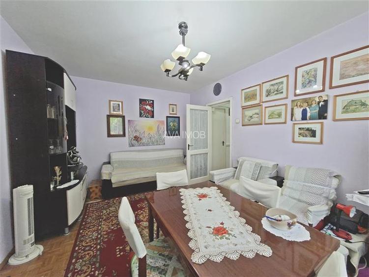 Apartament 3 camere semidecomandat | Etaj 1, zona Centrala, Bacau - 3