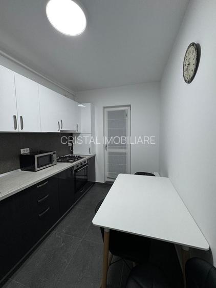 Apartament 2 camere de închiriat Apărătorii Patriei - 7