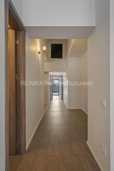 Casă / Vilă cu 4 camere de vânzare - 19