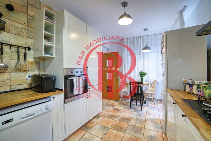 Casa complet mobilata 5 camere 3 bai curte generoasa - 16